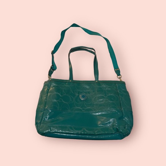 Coach Handbags - Coach F19256  Patent Leather‎ Weekender, Signature C Diaper / Travel / Tote Bag